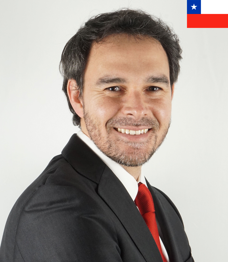 Dr. Carlos Becerra
